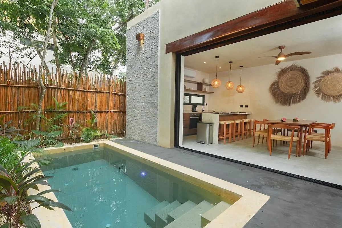 Villa 2 Bdr Bohemia Private Pool Yoga Relax تولوم